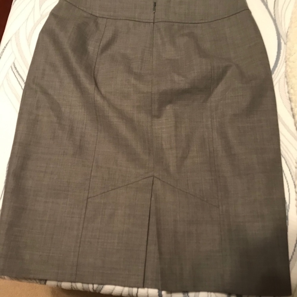 Casual corner lined professional pencil skirt